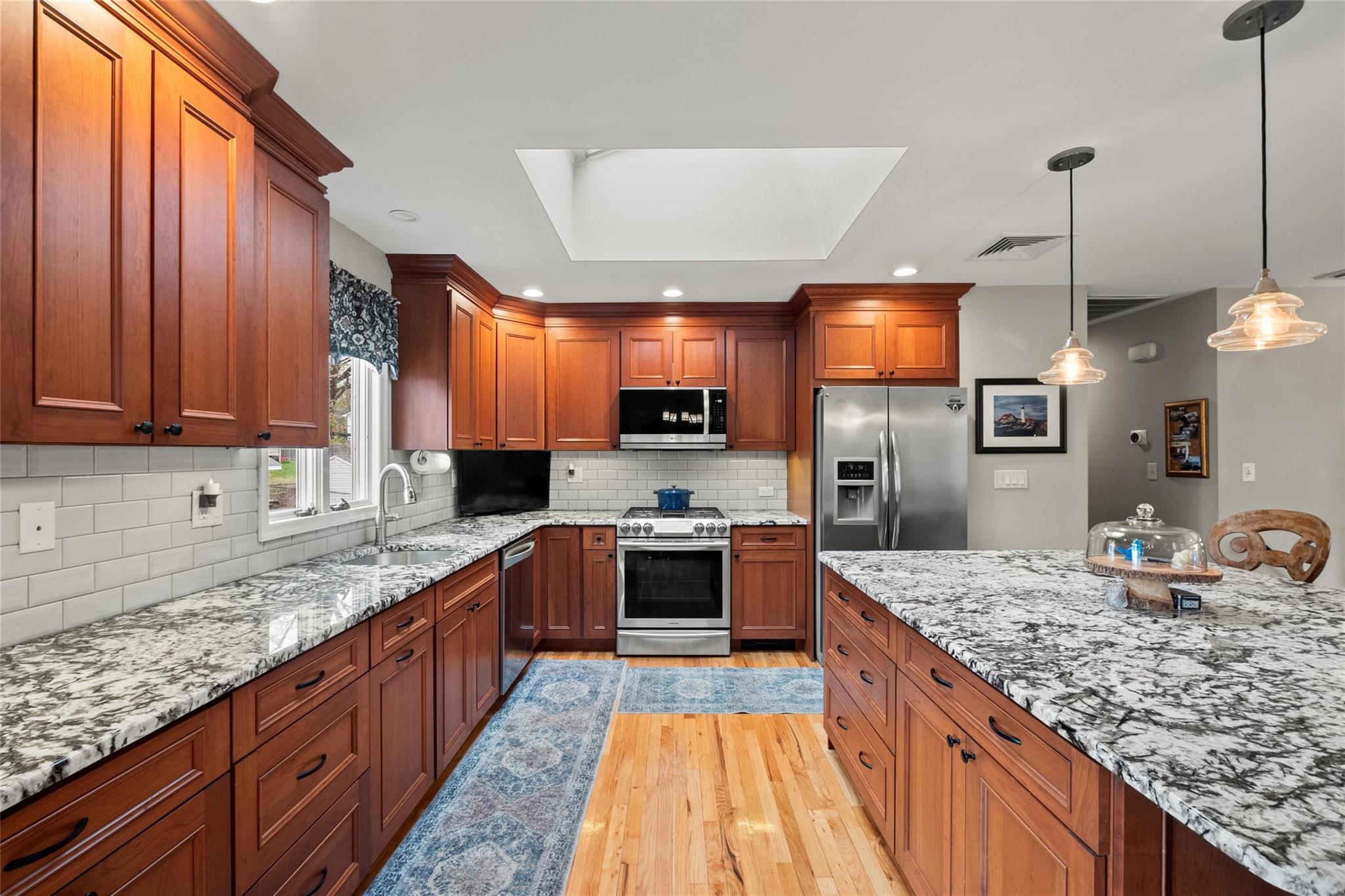 218 Newport Avenue, Tappan, New York image 15