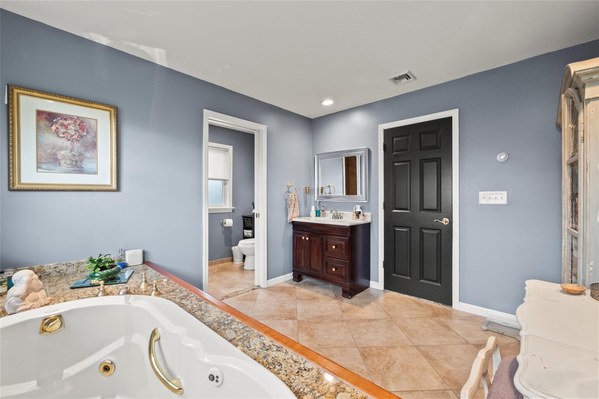 218 Newport Avenue, Tappan, New York image 27