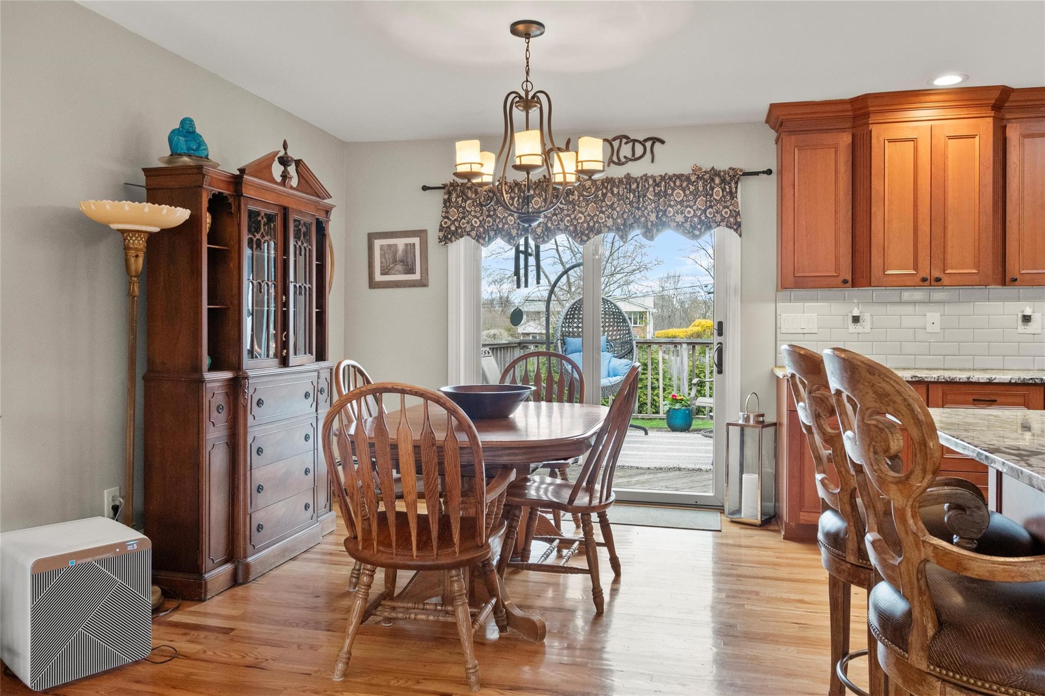 218 Newport Avenue, Tappan, New York image 17