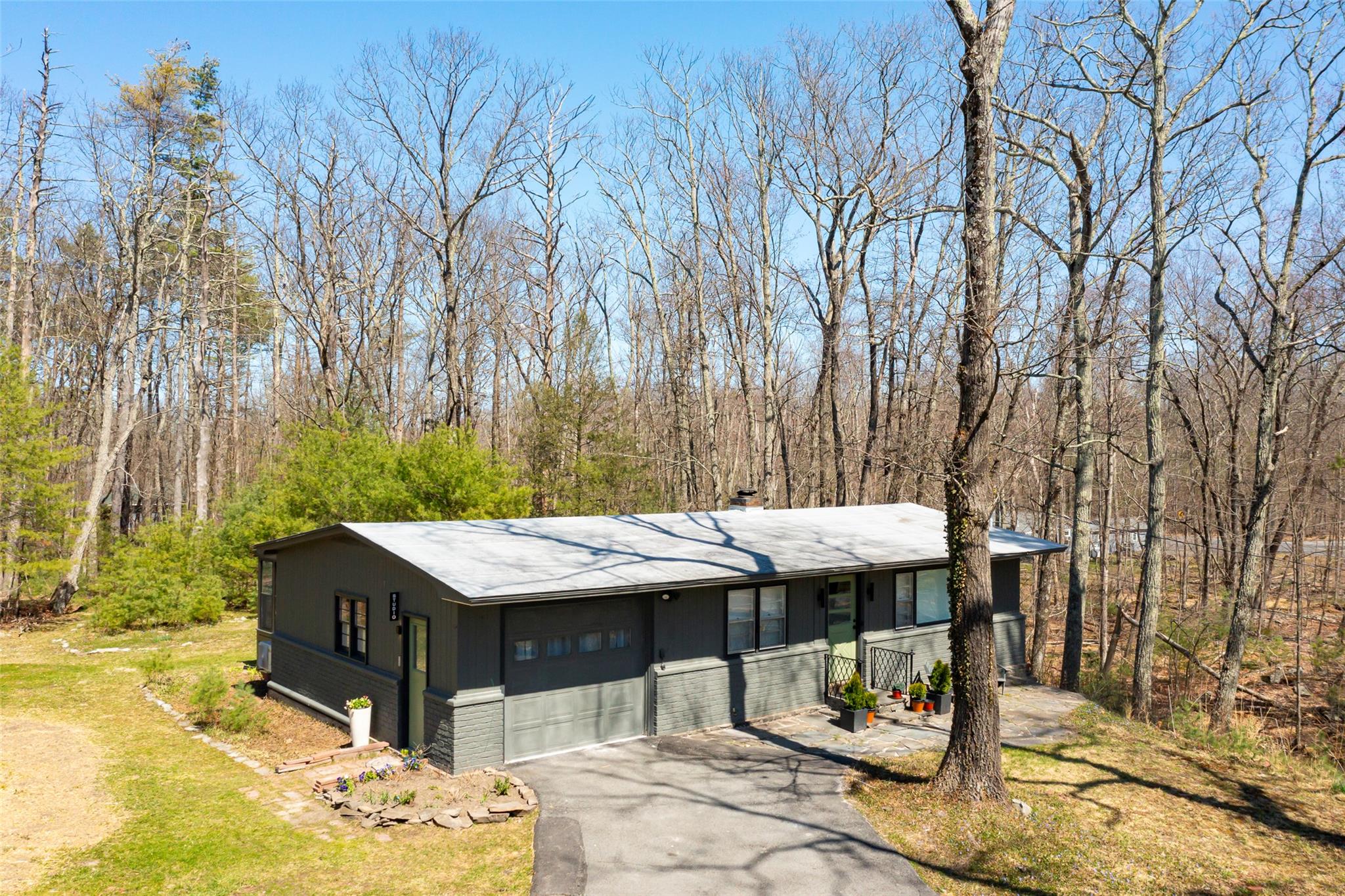 31 Zena Road, Woodstock, New York image 5