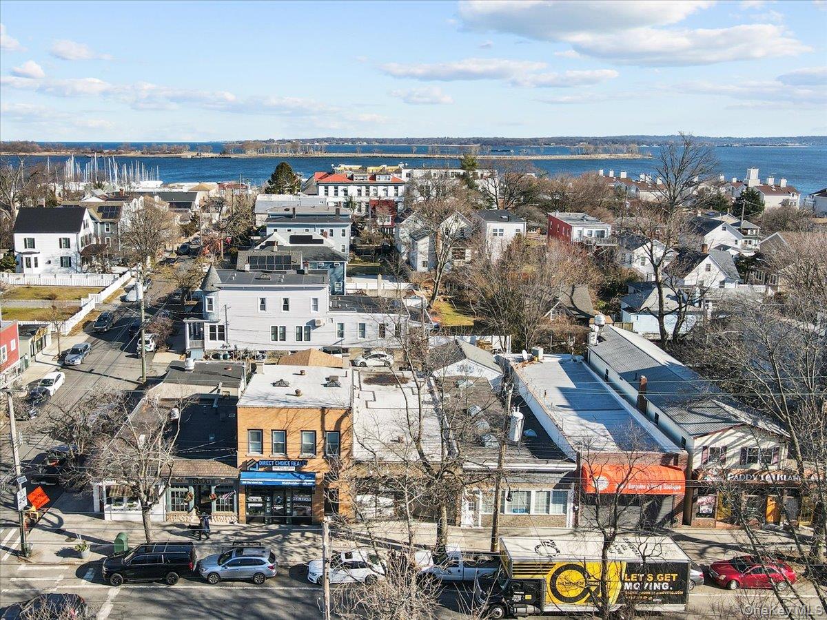 296 City Island Avenue