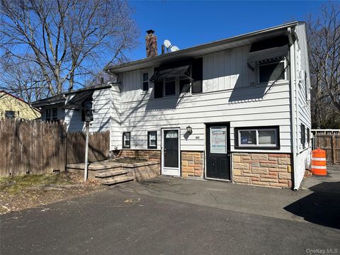 182 N Middletown Road Pearl River NY 10965