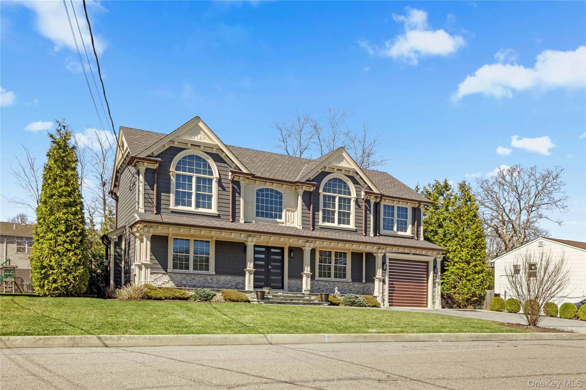 123 Columbus Boulevard