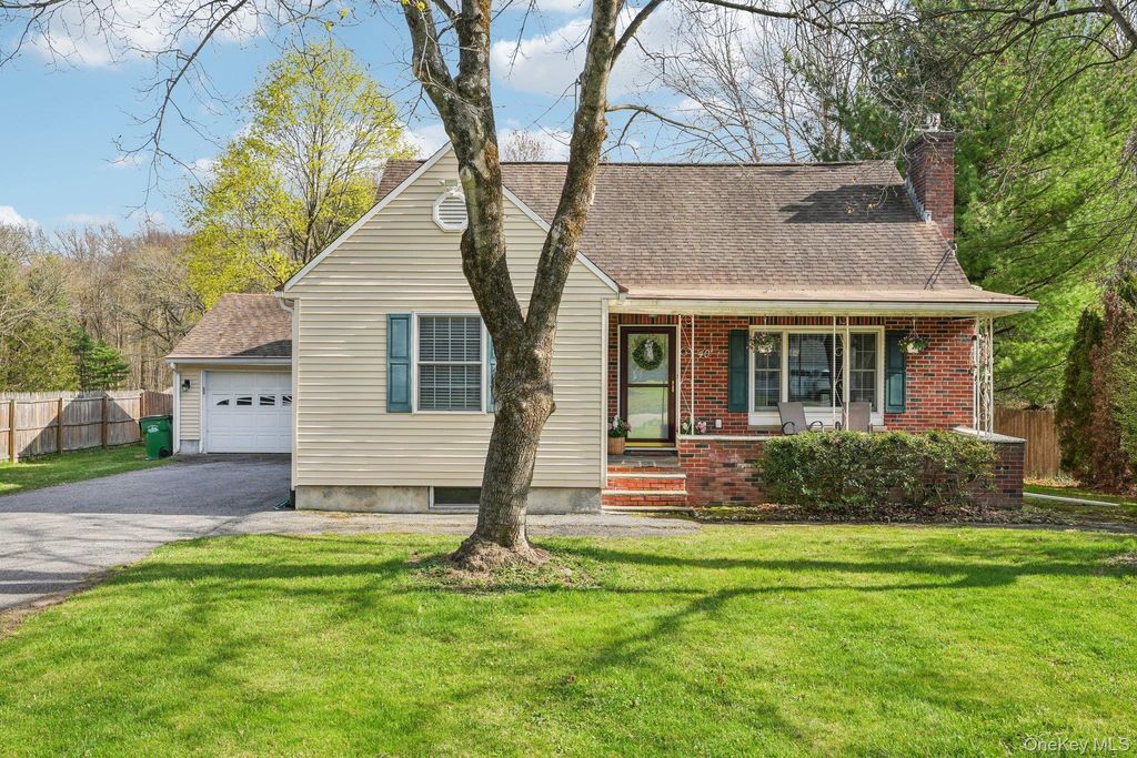 Photo of 40 Widmer Road, Wappingers Falls, NY 12590 (MLS # 984829)