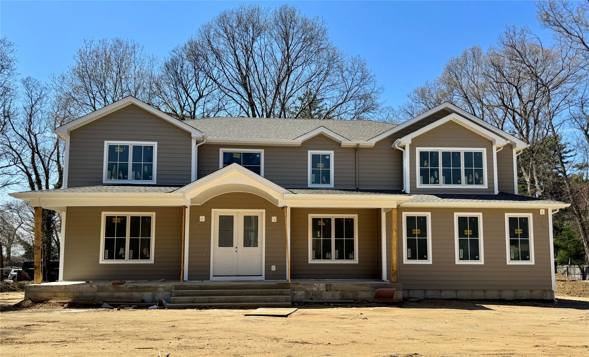 654 Caledonia Road, Dix Hills, New York image 1