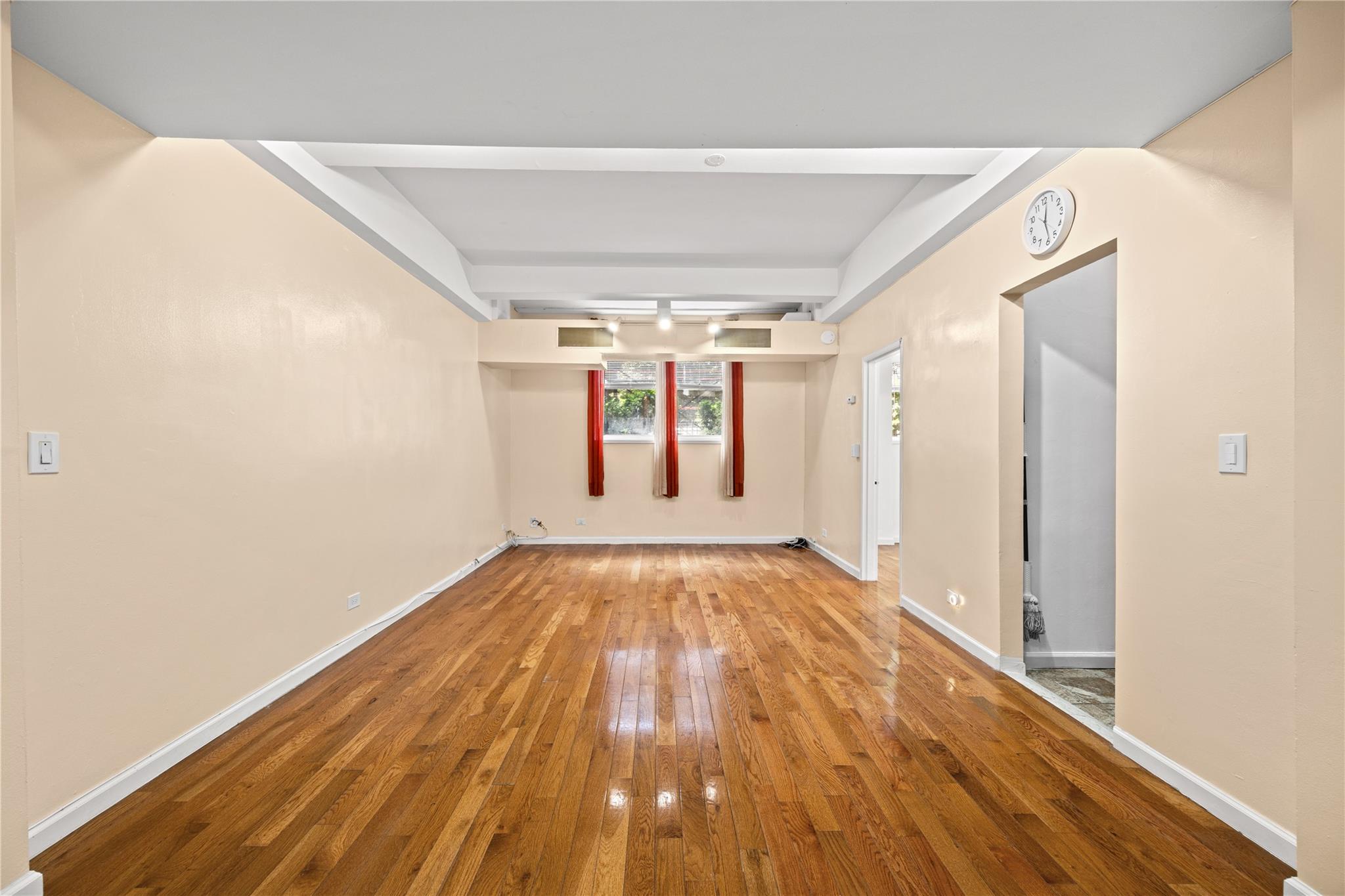 3520 Tryon Avenue 104