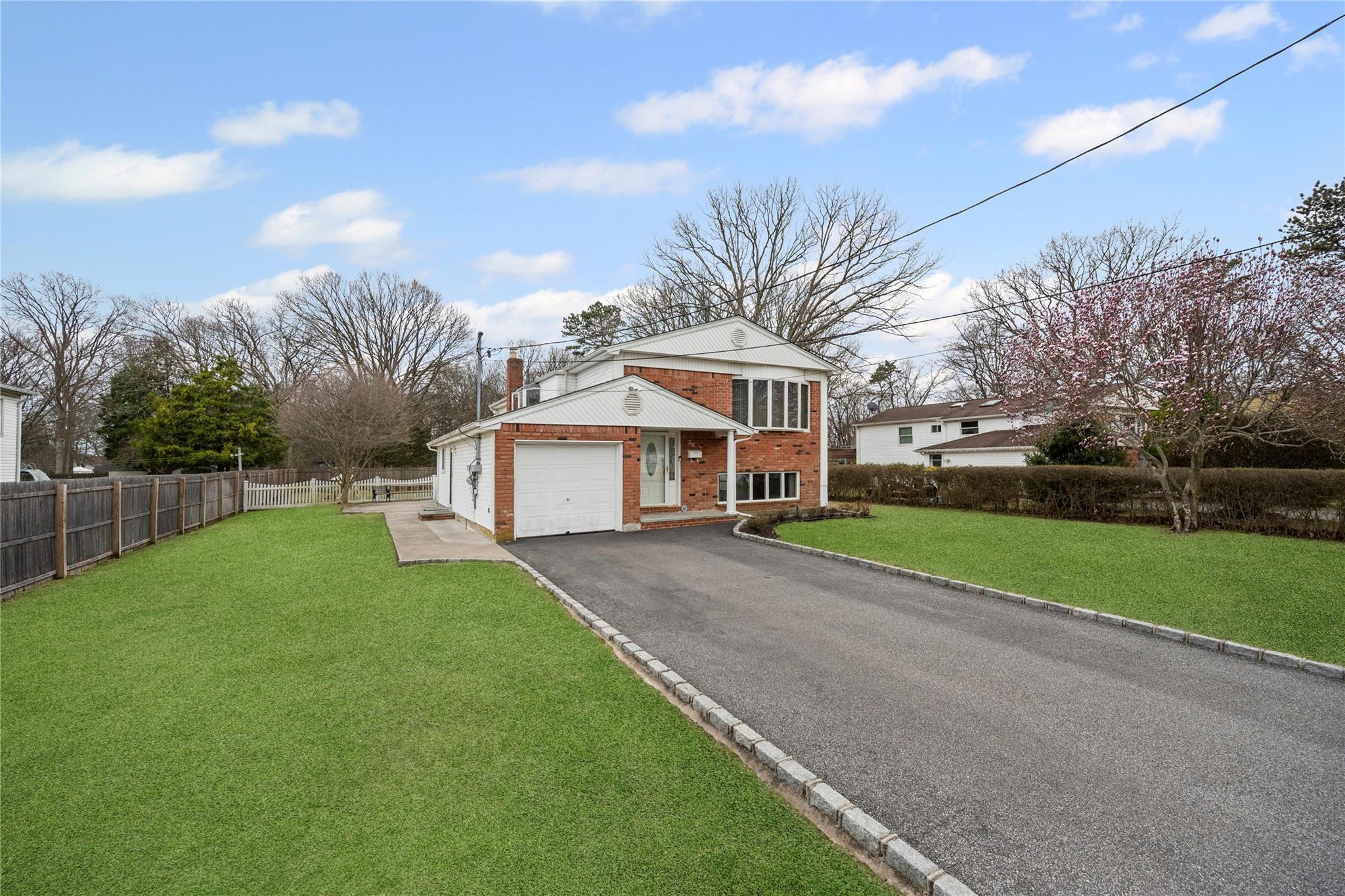 36 E Belmont Street, Bay Shore, New York image 4