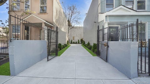 Vacant Land For Sale - 416 E 182nd Street<br/> Bronx, NY 10457
