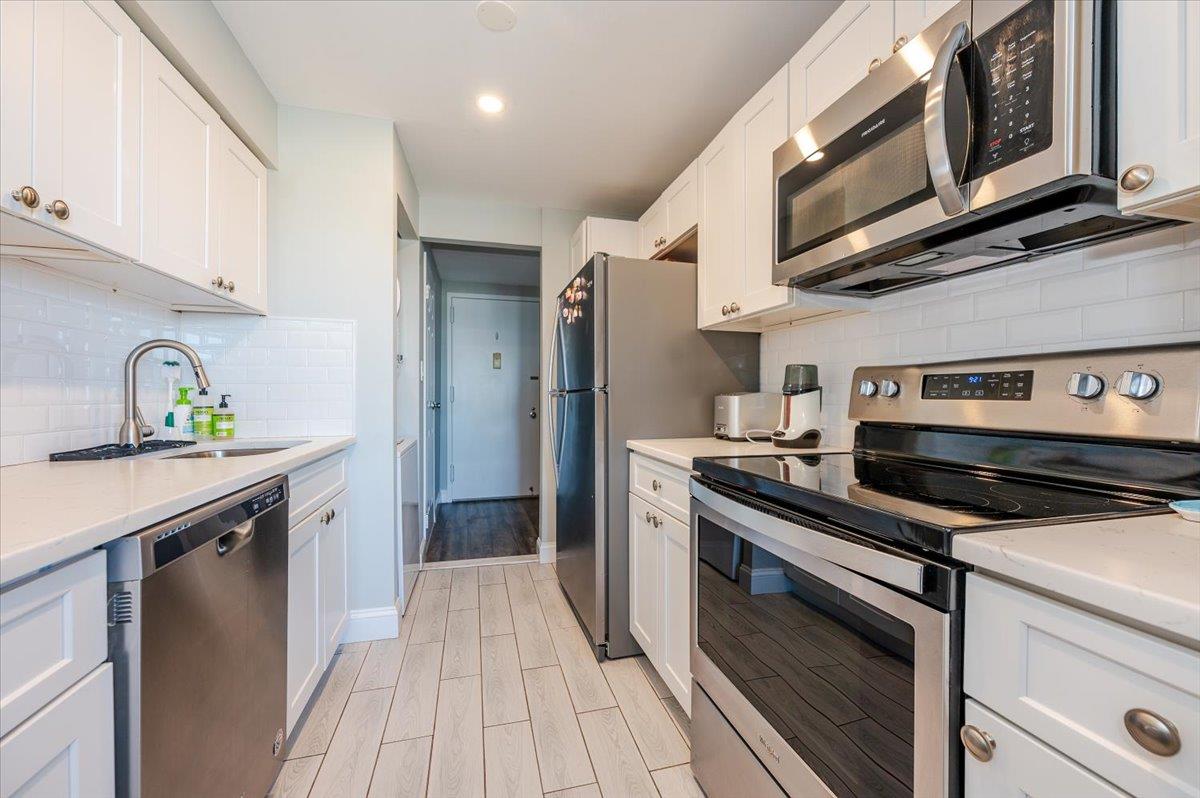 235 W Park Avenue #605, Long Beach, New York image 7