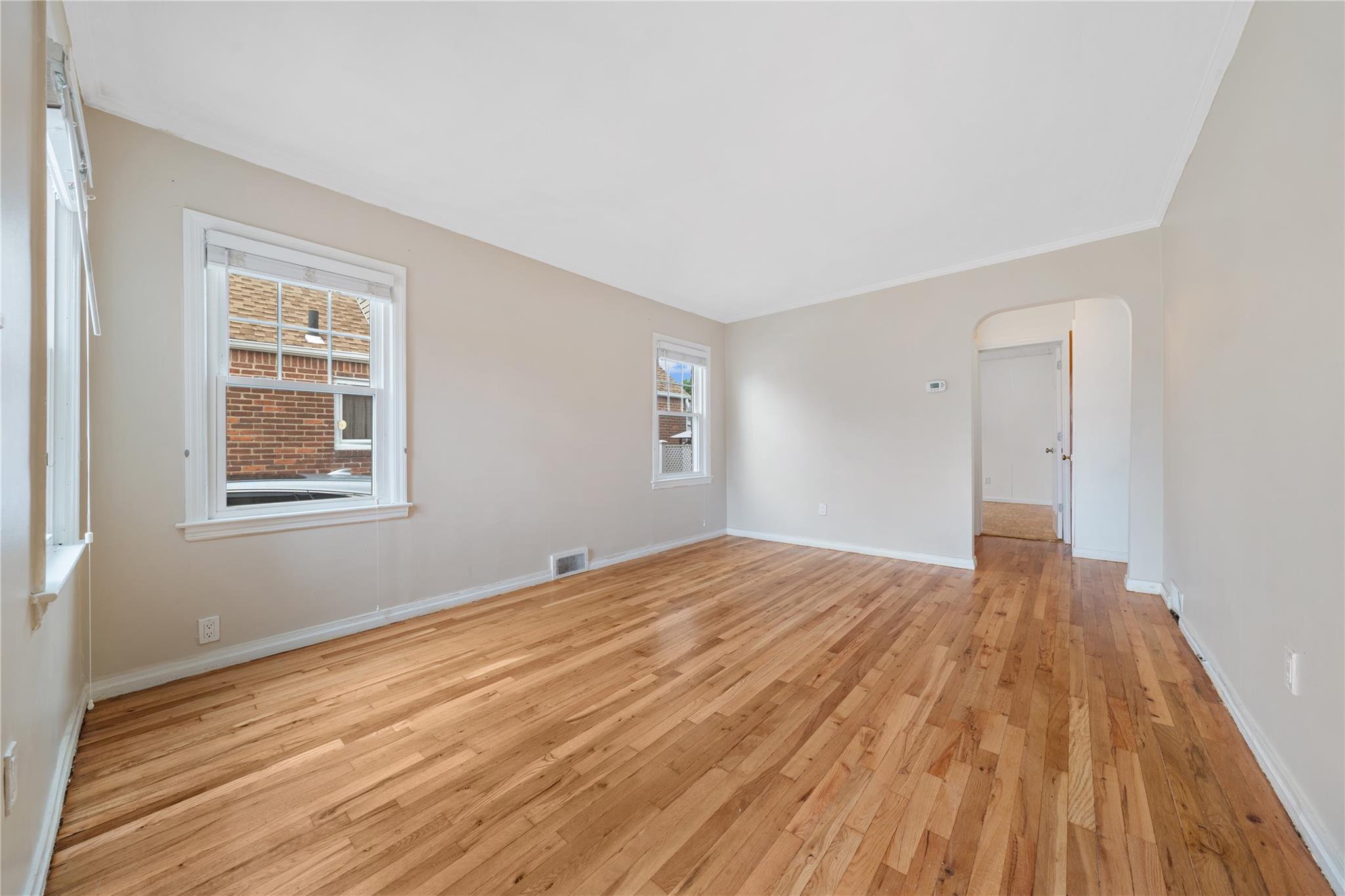 678 Margaret Street, Franklin Square, New York image 5