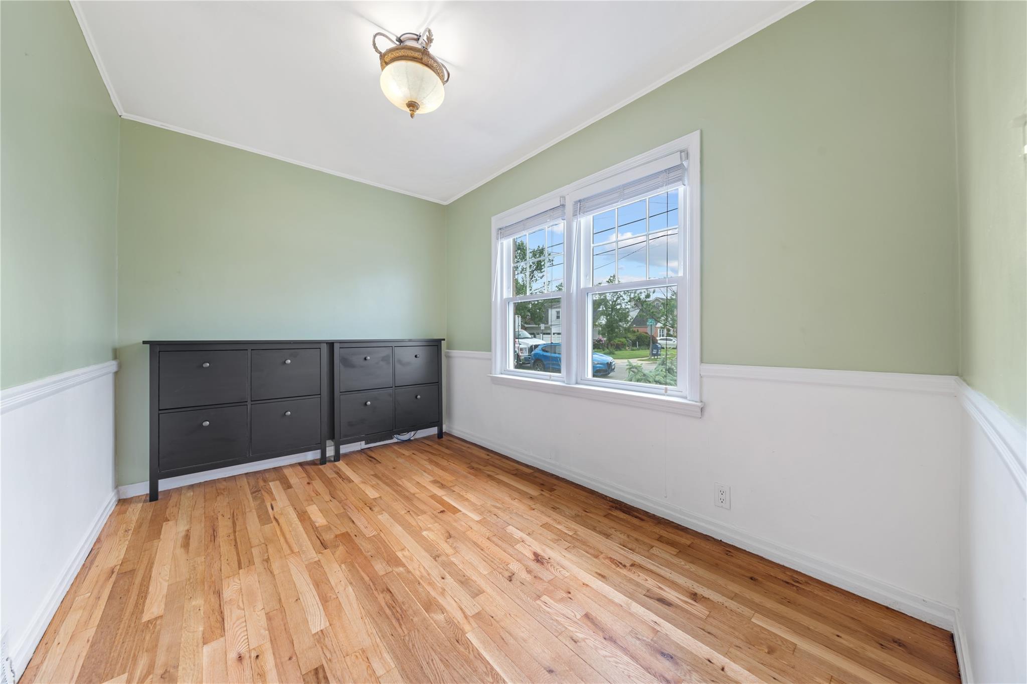 678 Margaret Street, Franklin Square, New York image 6