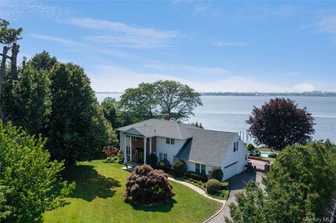 24 Cricket Lane Great Neck NY 11024