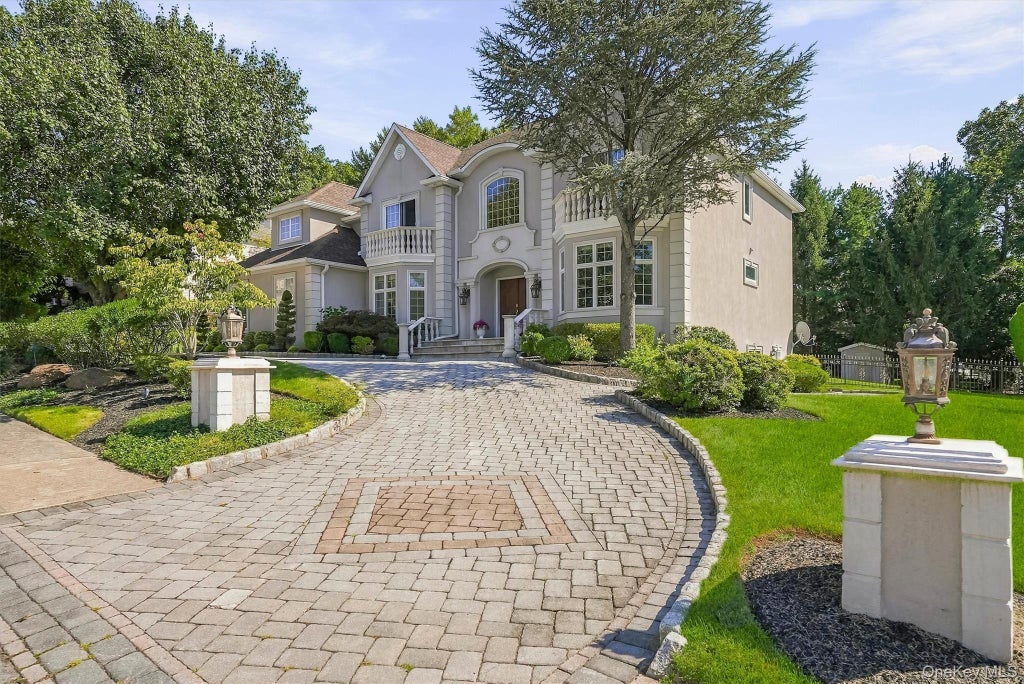 Photo of 18 King Arthur Court, New City, NY 10956 (MLS # 1051444)