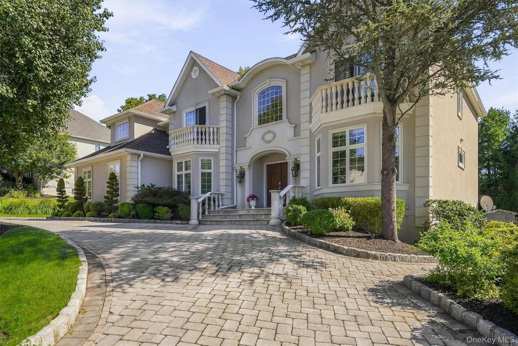 Photo of 18 King Arthur Court, New City, NY 10956 (MLS # 1051444)