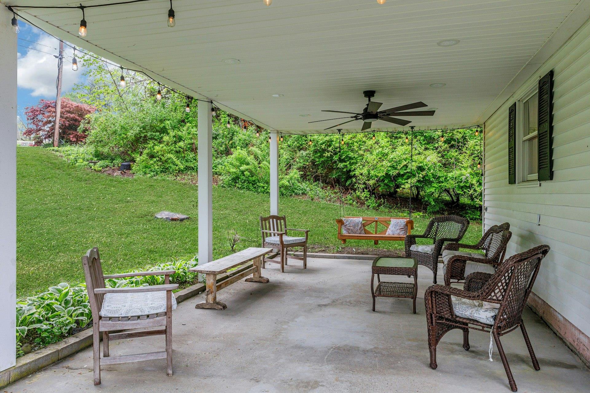 25 W Macgregor Drive, Mahopac, Florida image 39