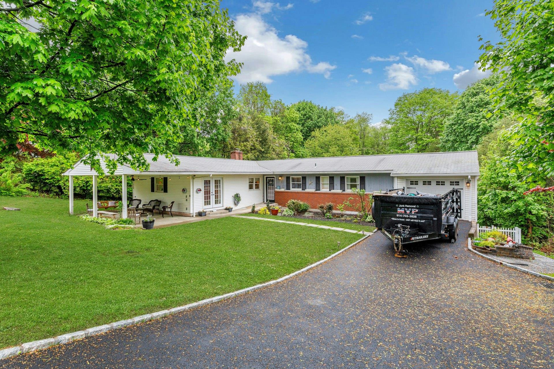 25 W Macgregor Drive, Mahopac, Florida image 46
