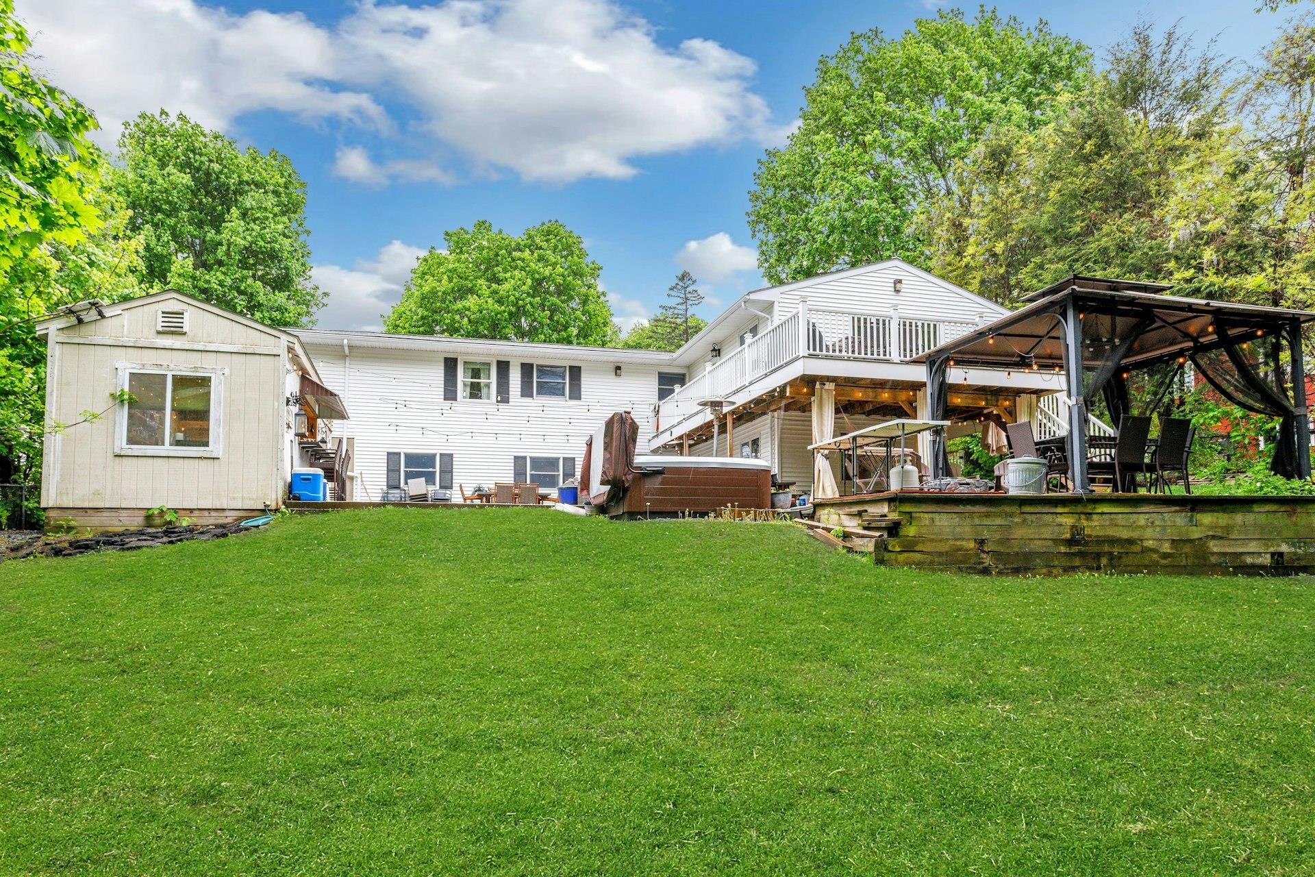 25 W Macgregor Drive, Mahopac, Florida image 45