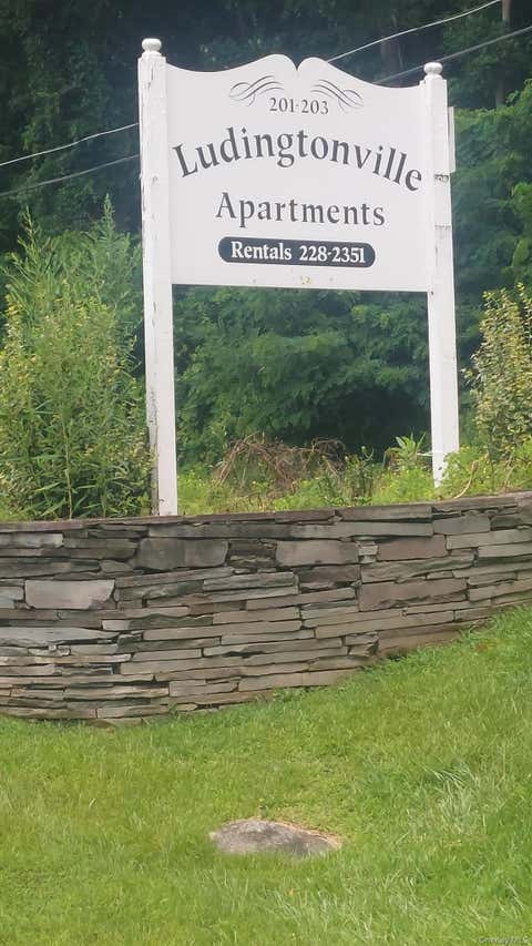Apartment For Rent - 201 Ludingtonville Road #1A<br/> Putnam County, Holmes, NY 12531