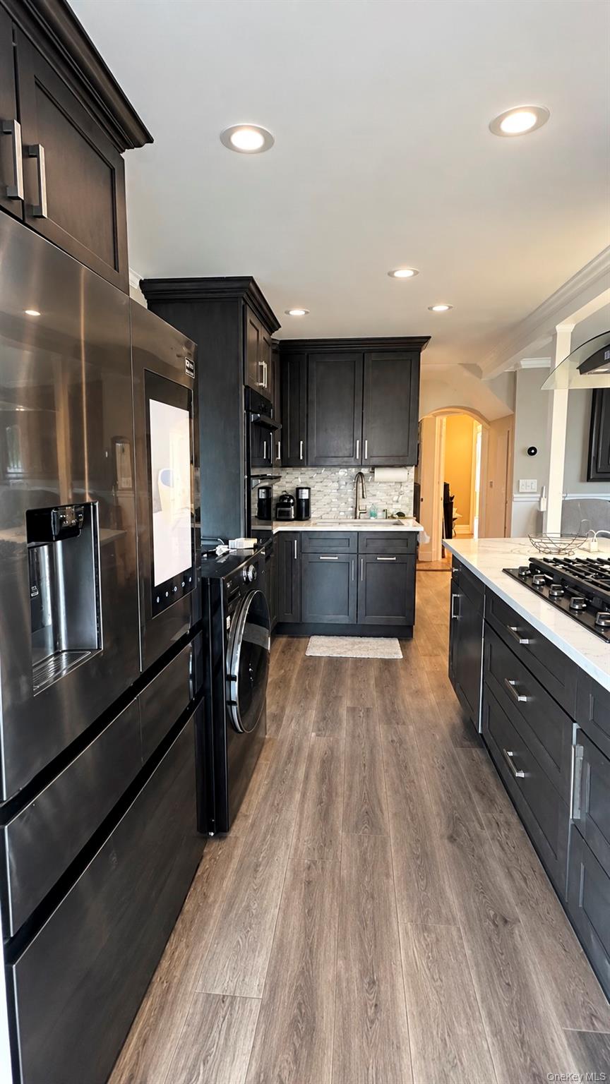 849 Second Avenue