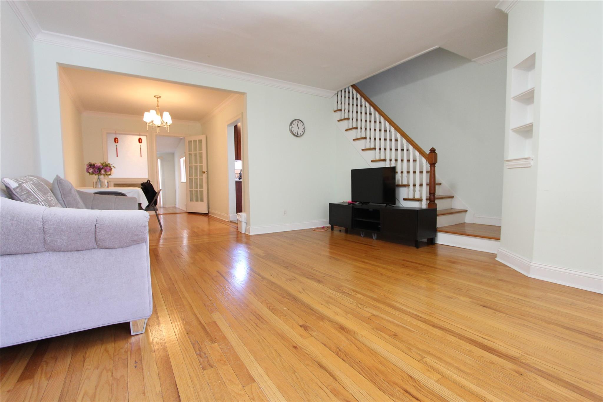 62-20 79th Street, Middle Village, New York image 4