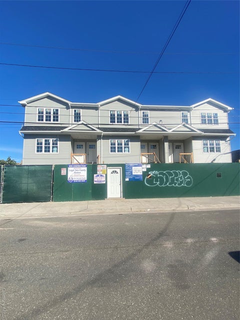 Multifamily For Sale - 338 Beach 46th Street<br/> Far Rockaway, NY 11691