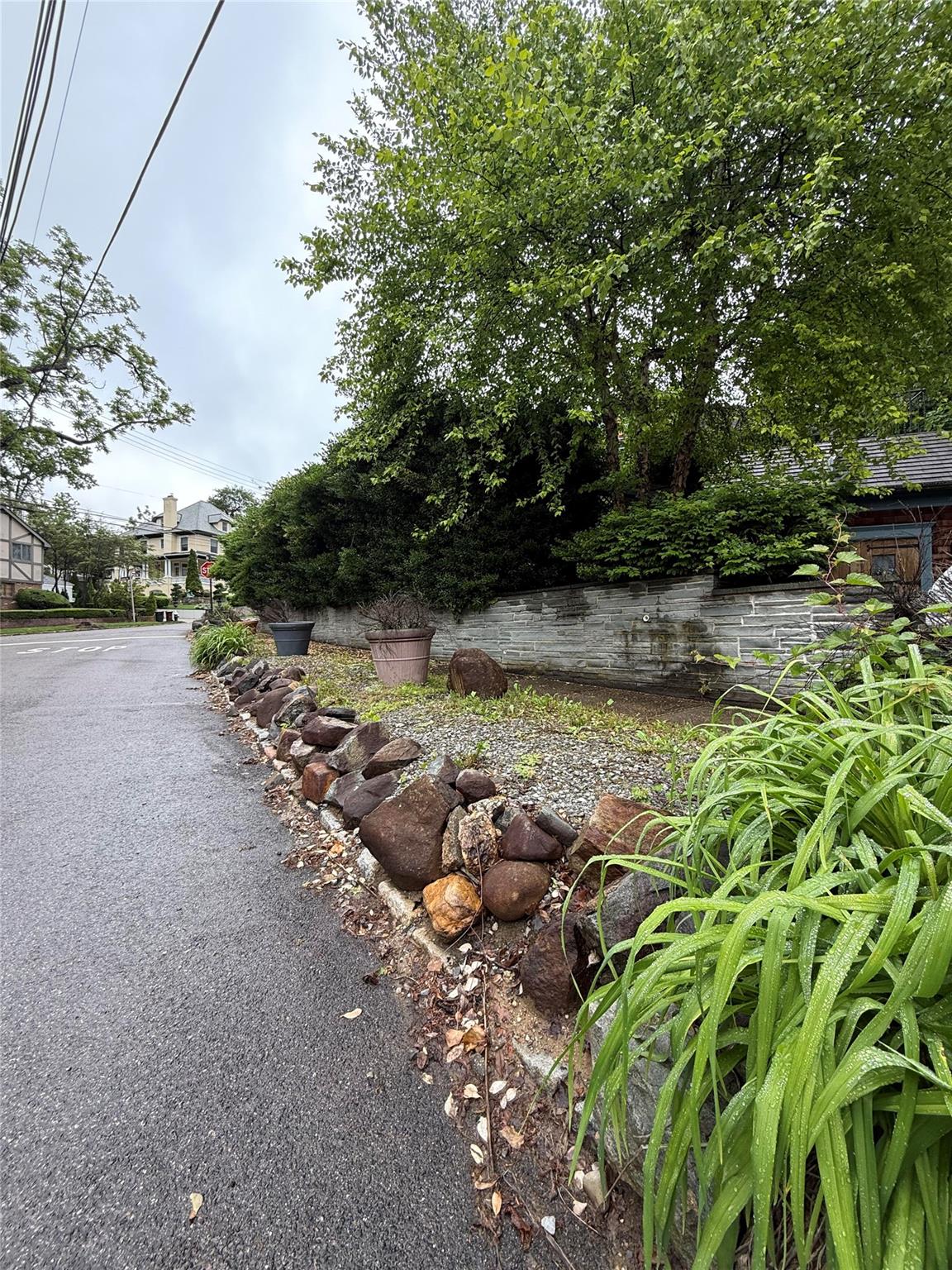 20 Ridge Road, Douglaston, New York image 40
