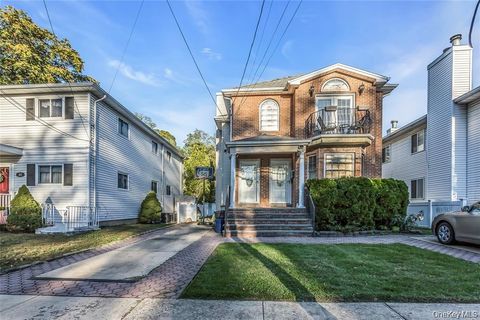 78 Edgewood Road Port Washington NY 11050