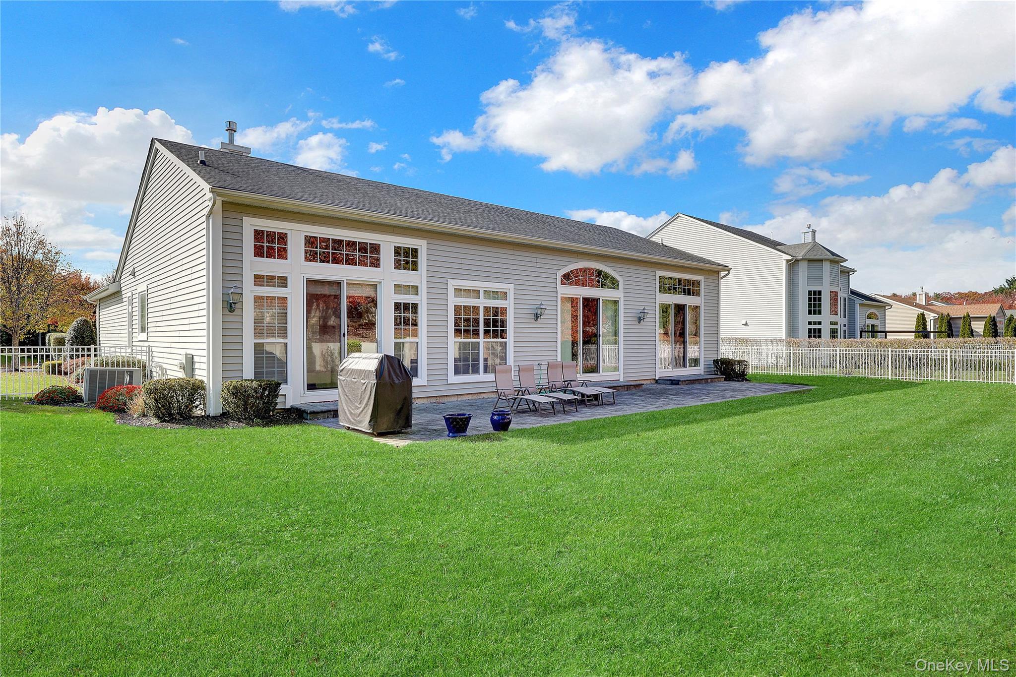 53 Hamlet Woods Drive