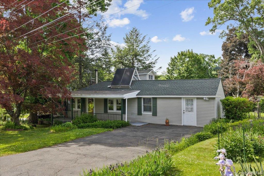 Photo of 4 Brandon Road, Brewster, NY 10509 (MLS # 1011269)