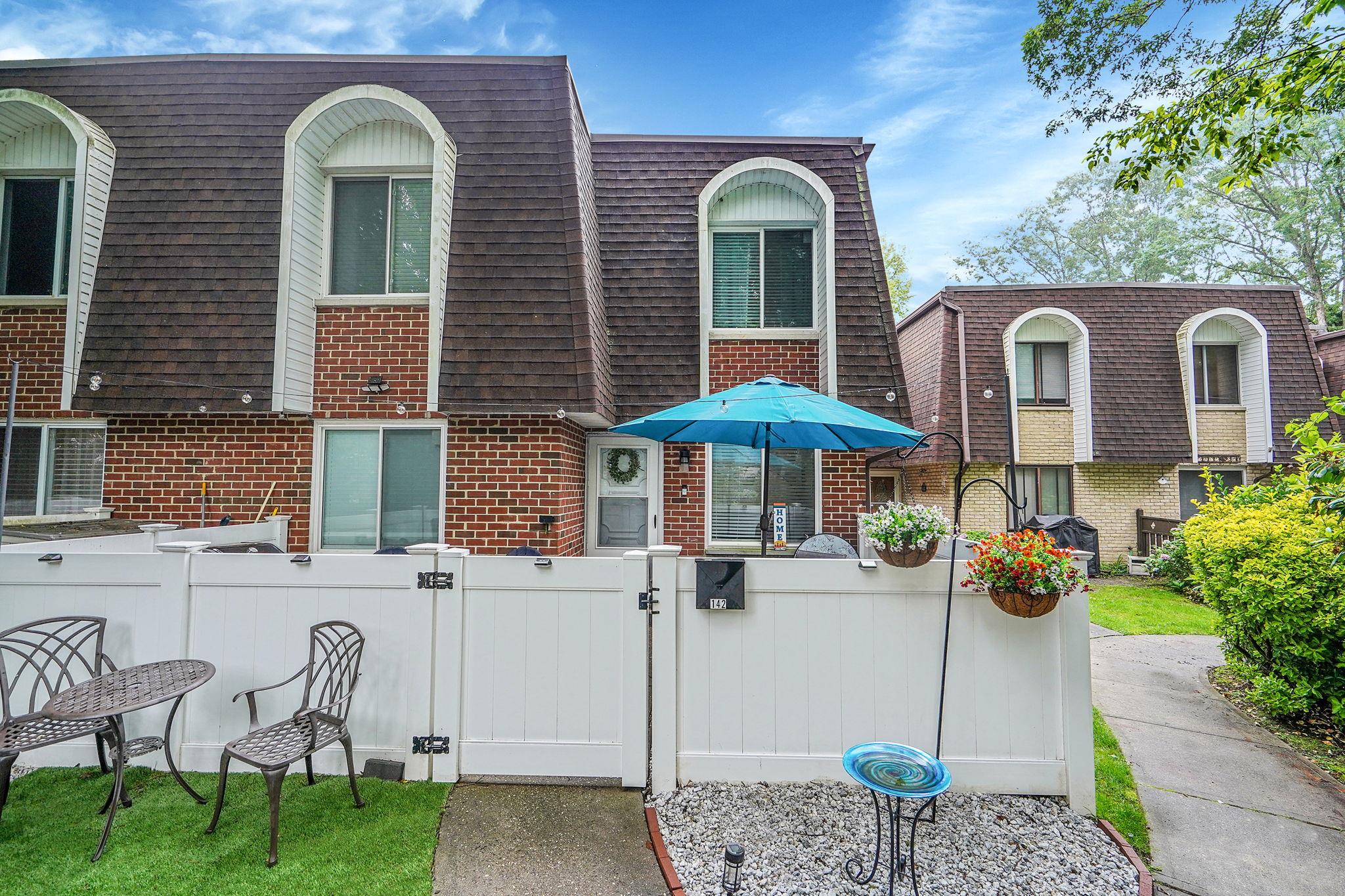 142 Golf Lane 142