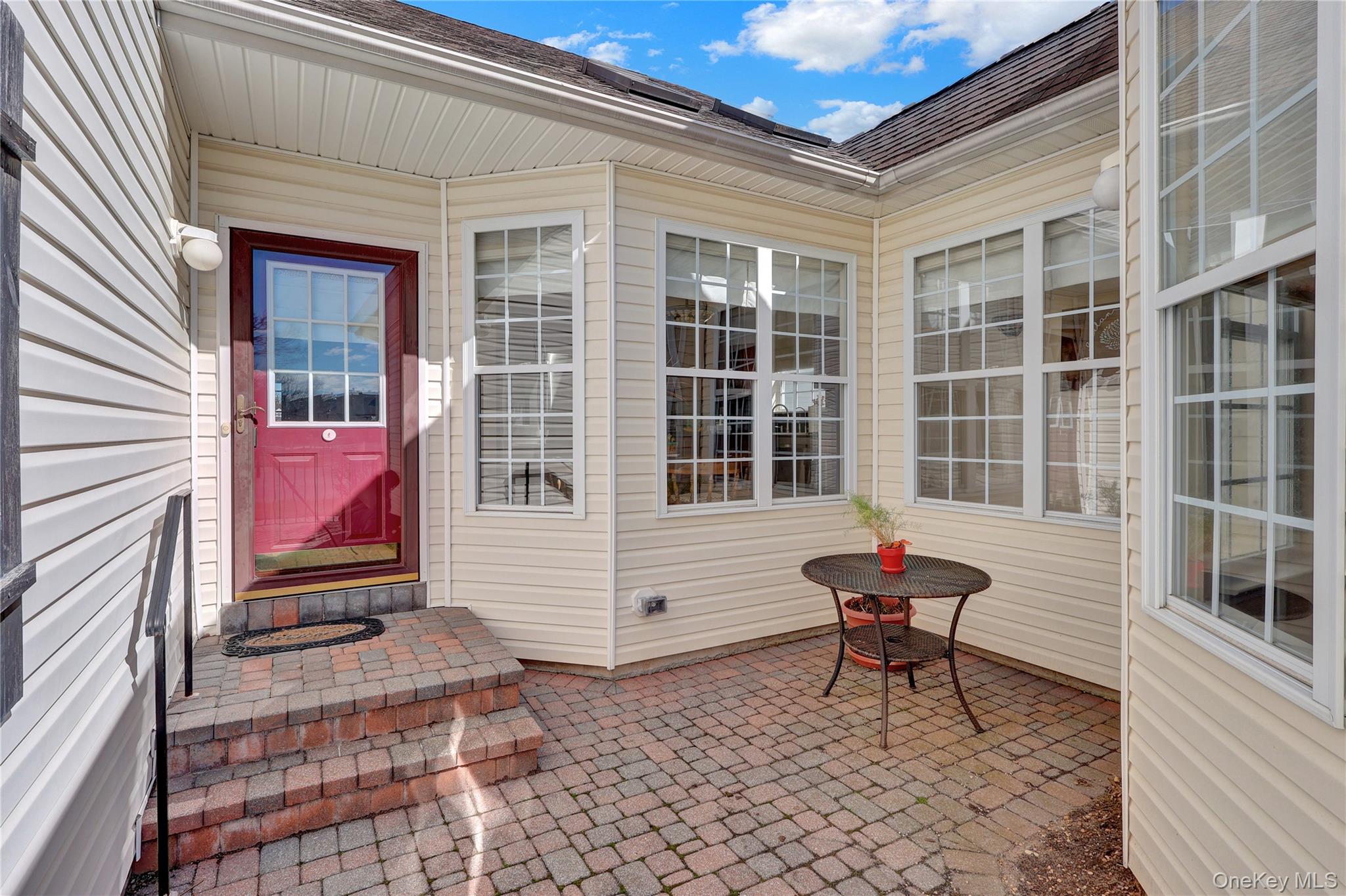 77 Constantine way Way