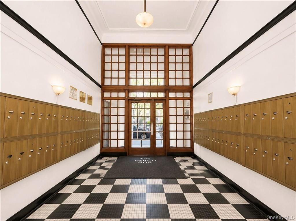 Photo of 190 72nd Street #122, Brooklyn, NY 11209 (MLS # 1000785)