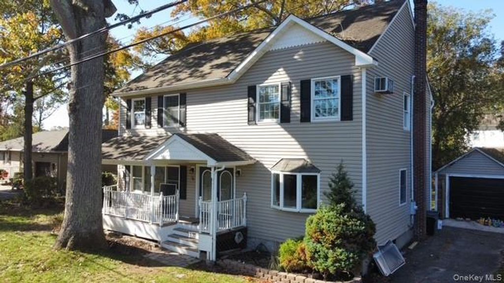 Photo of 16 Babylon Drive, Sound Beach, NY 11789 (MLS # 928318)
