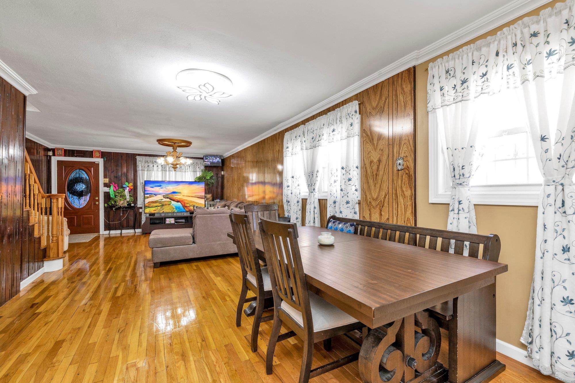132-09 111 Th Avenue, South Ozone Park, New York image 5