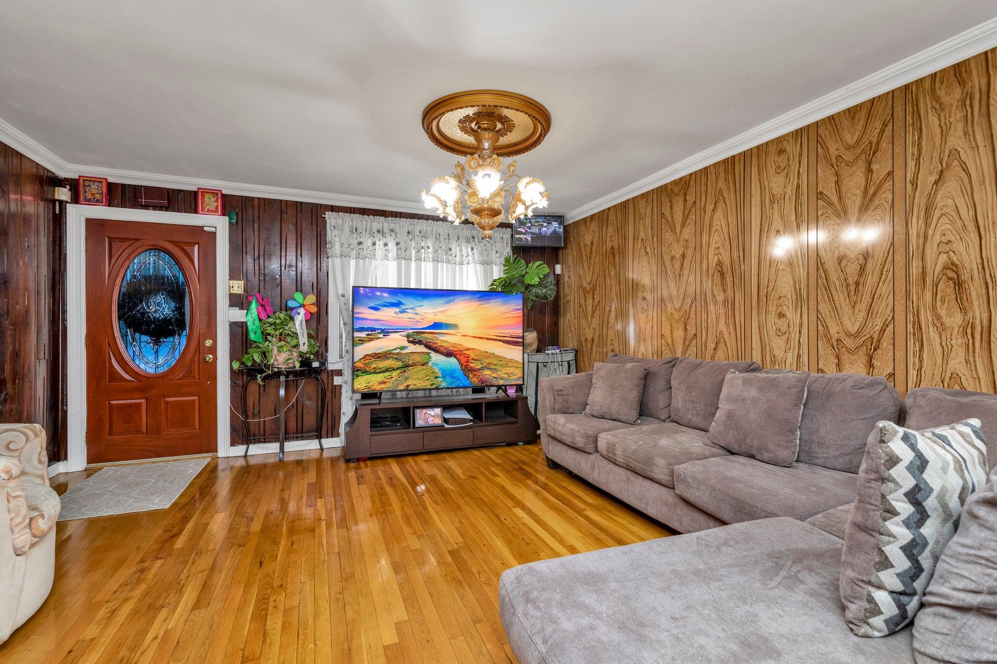 132-09 111 Th Avenue, South Ozone Park, New York image 2