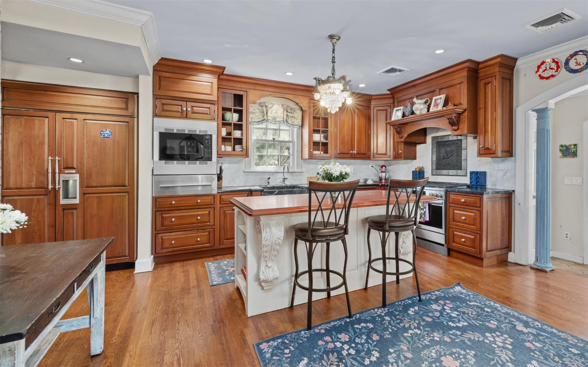 1120 Shore Road, Douglaston, New York image 20