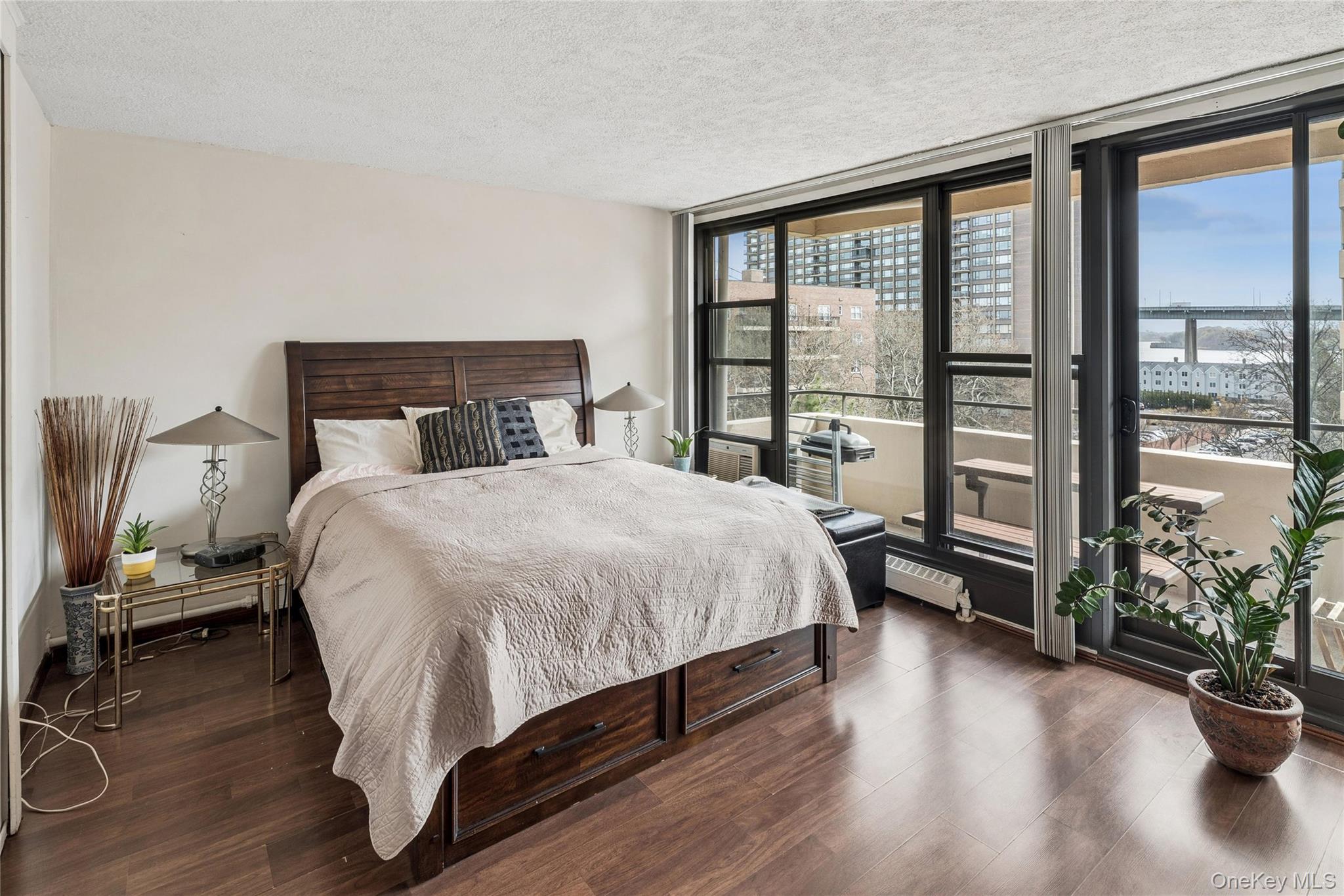 162-30 Powells Cove Boulevard 6A