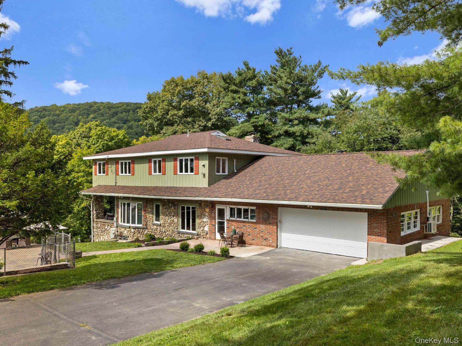 90 New Paltz Road
