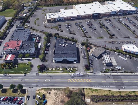 1725 Route 58 Riverhead NY 11901