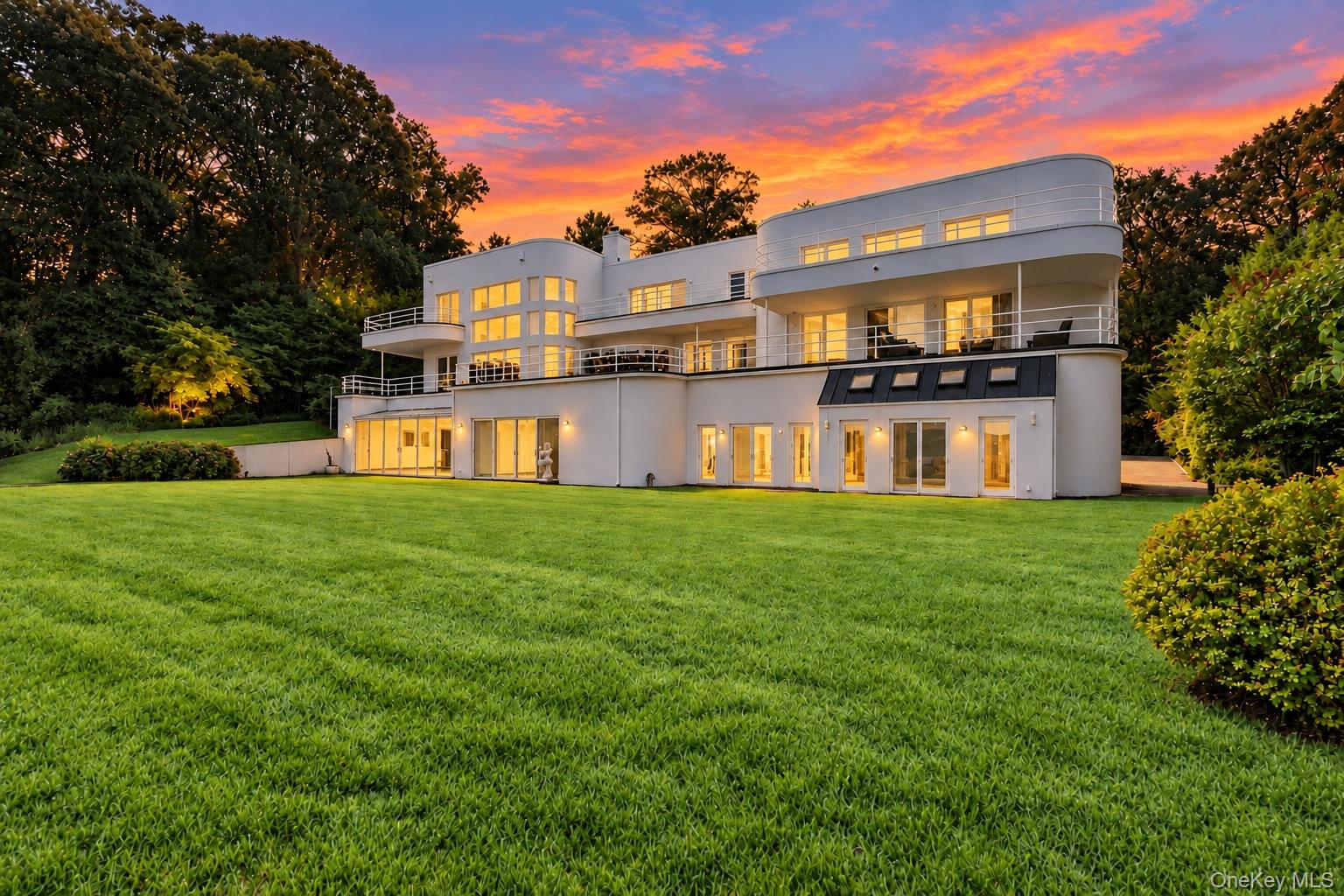 26 Tennis Court Road
