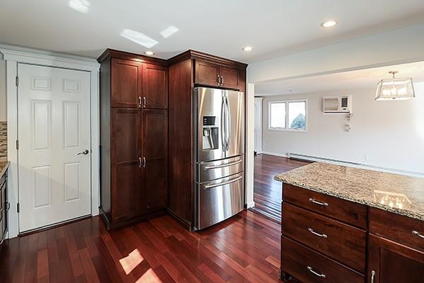 187 E 5th Street, Deer Park, New York image 16