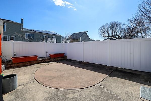 187 E 5th Street, Deer Park, New York image 38