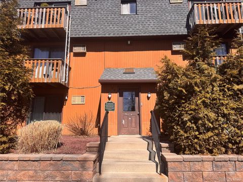 Condo For Sale - 290 High Avenue #E3<br/> Nyack, NY 10960