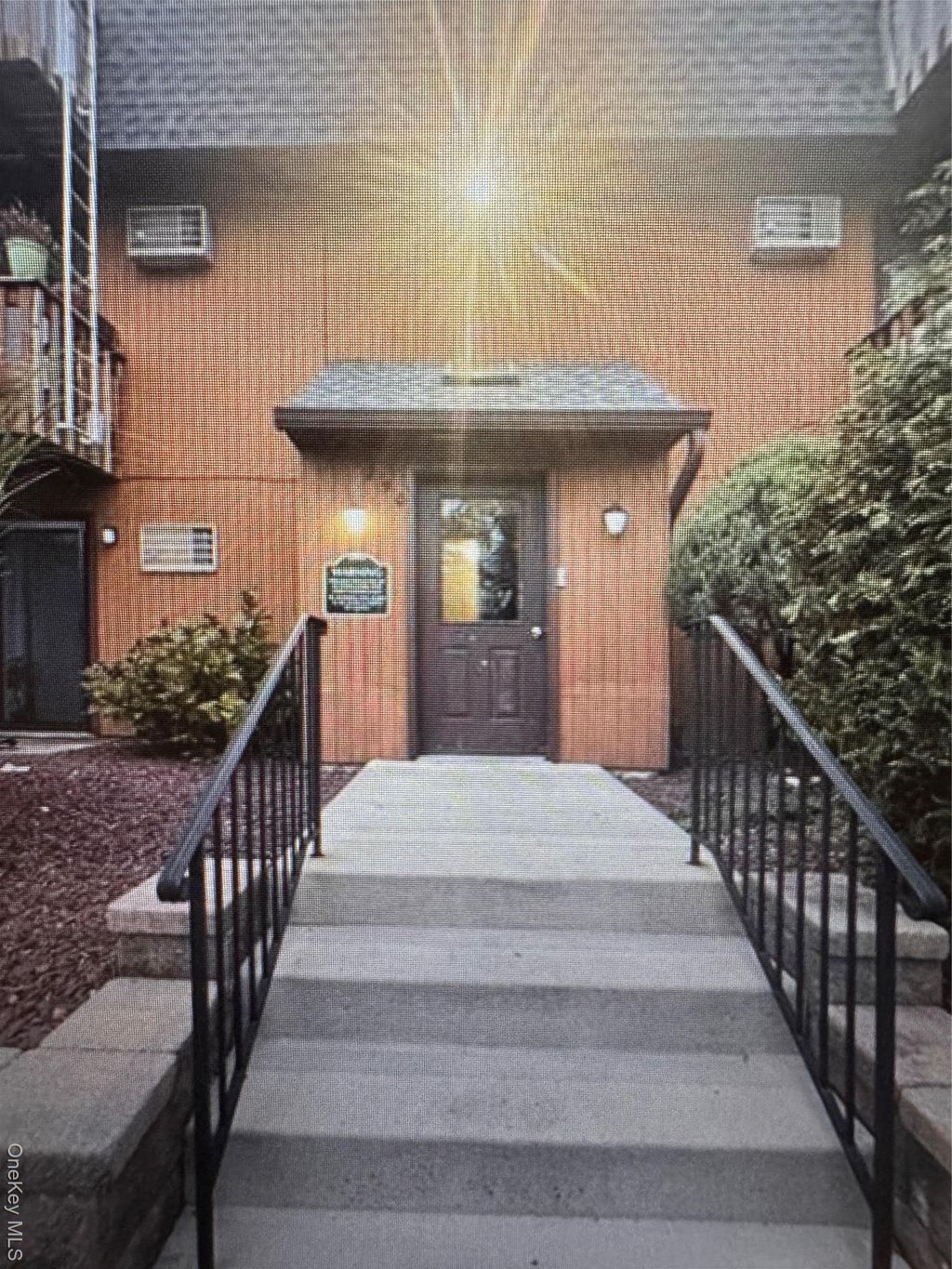 Photo of 290 High Avenue #E3, Nyack, NY 10960 (MLS # 966686)