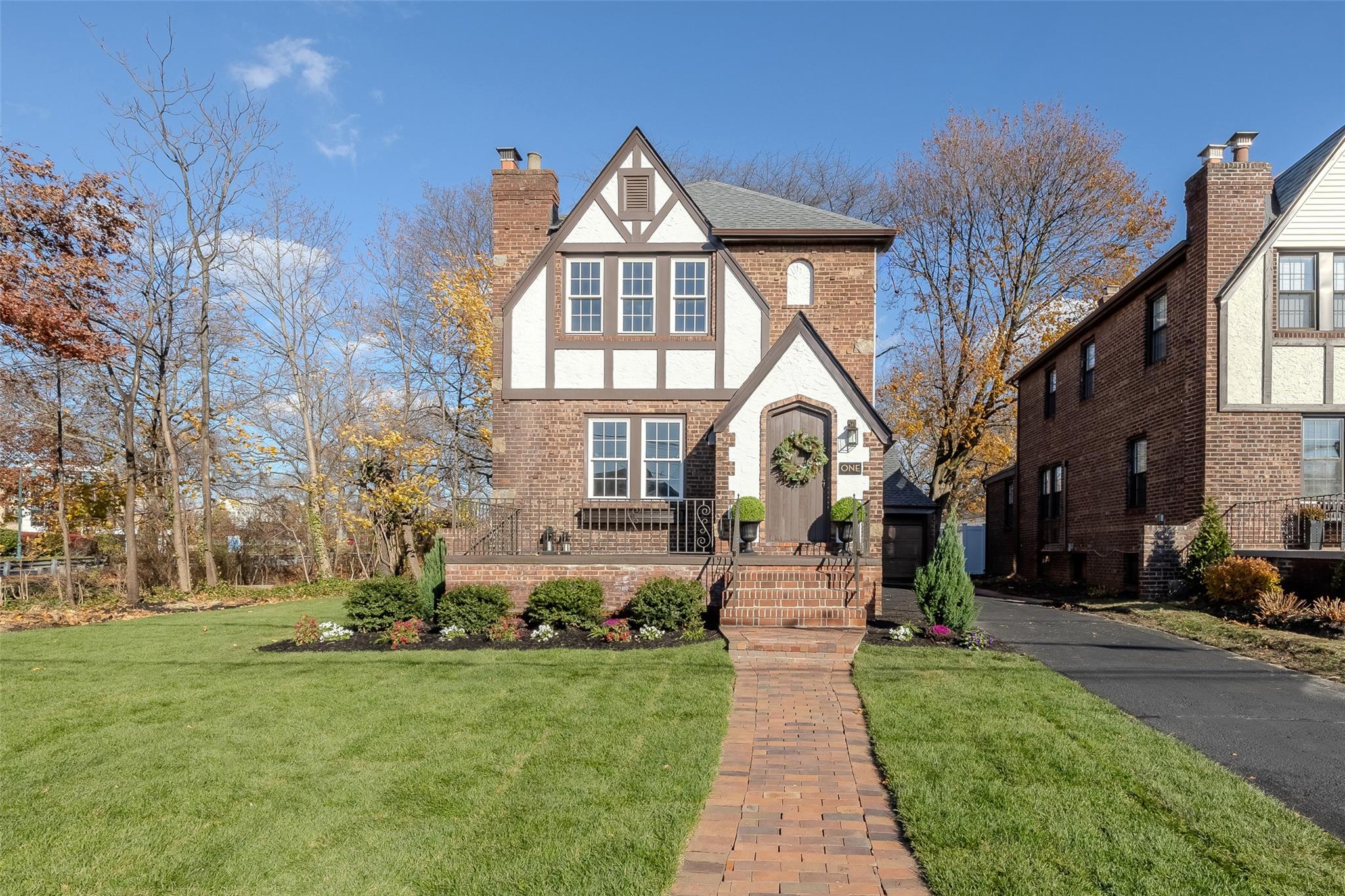 1 Olive Place, Lynbrook, New York image 1