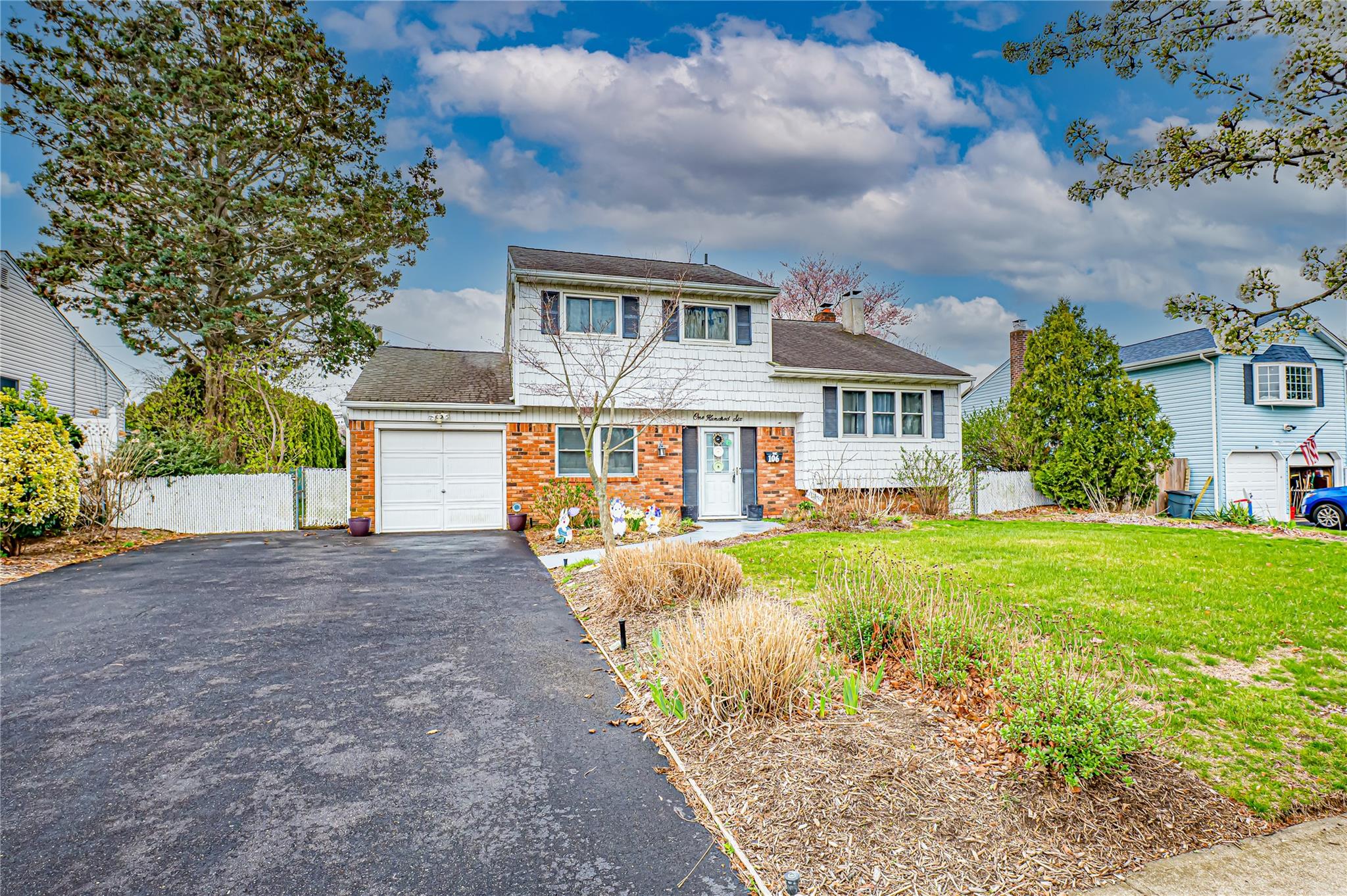 106 Rumford Road, Kings Park, New York image 2