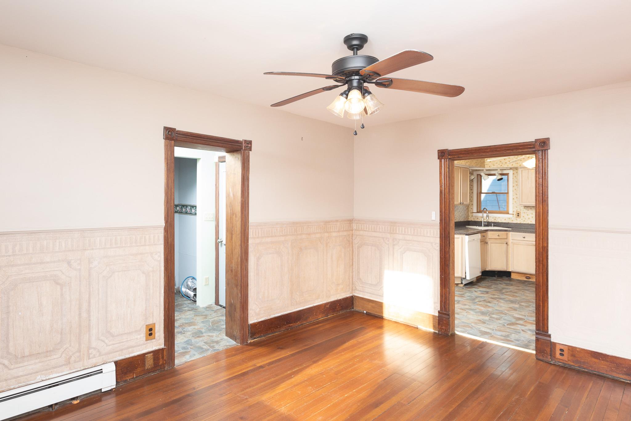 216 East Main St, Walden, New York image 13