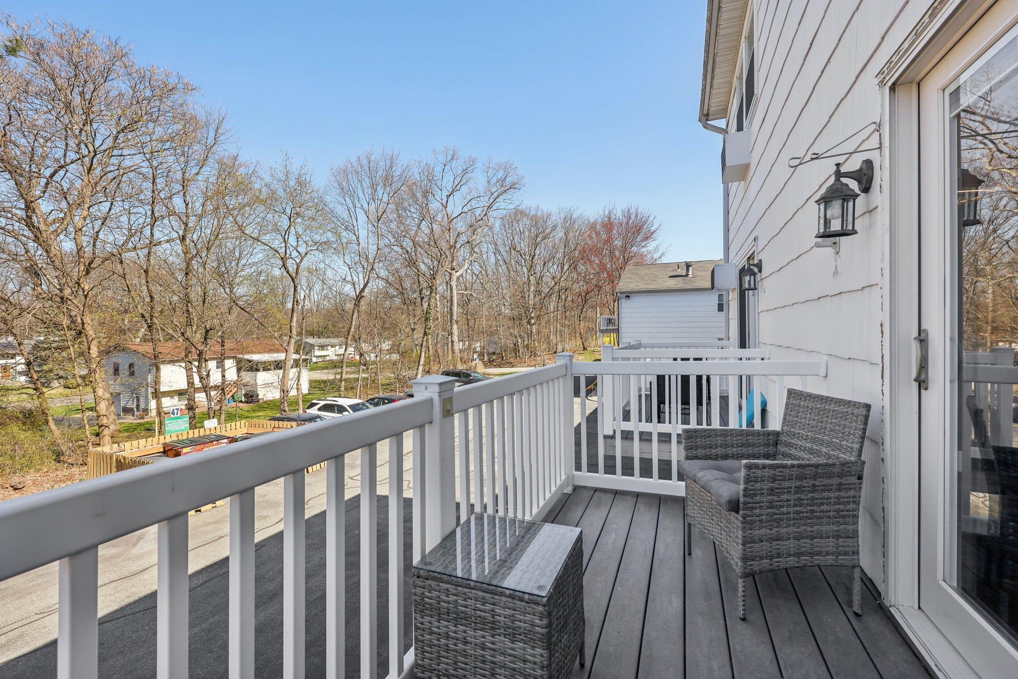 189 Doxbury Lane, Suffern, New York image 24