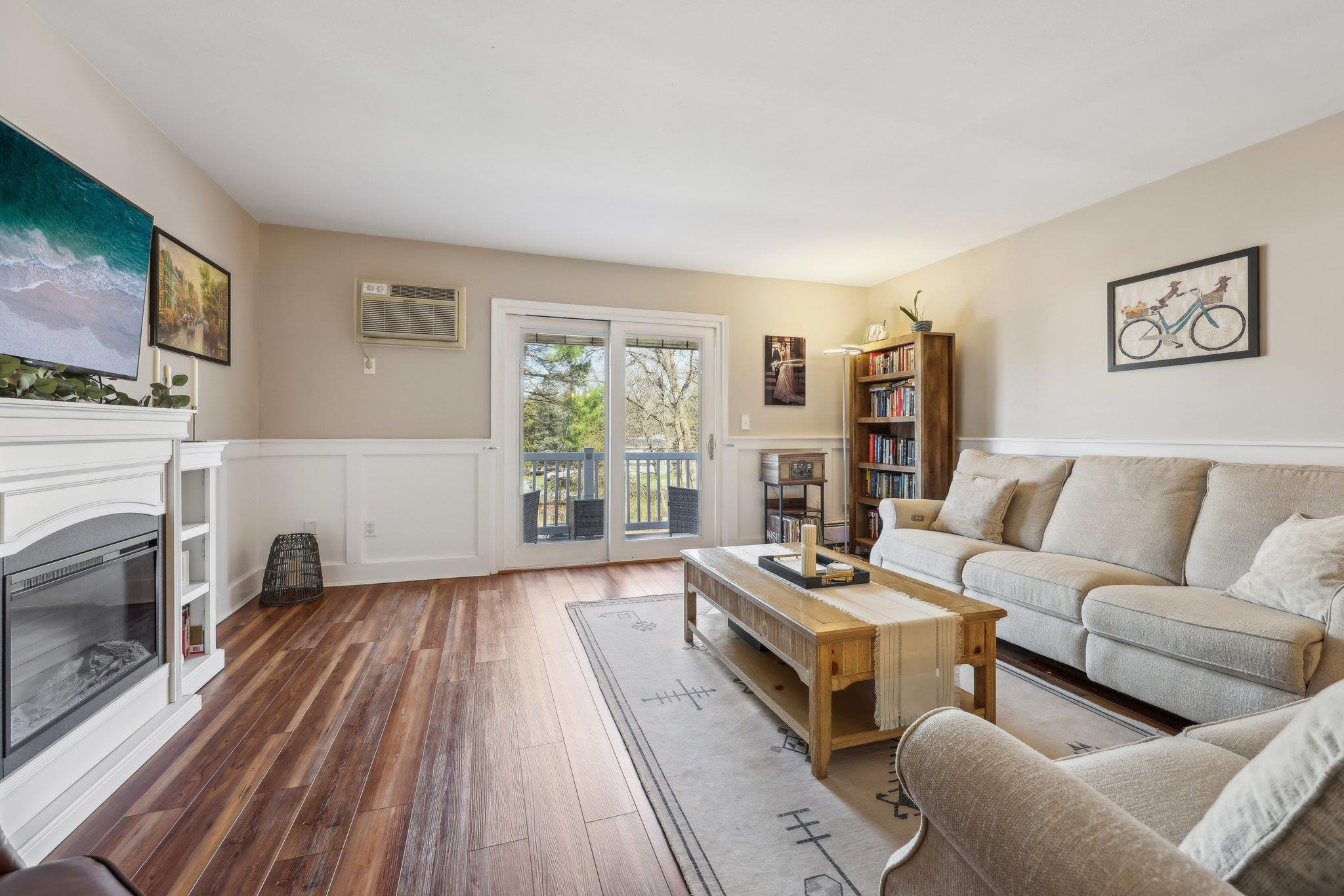189 Doxbury Lane, Suffern, New York image 8