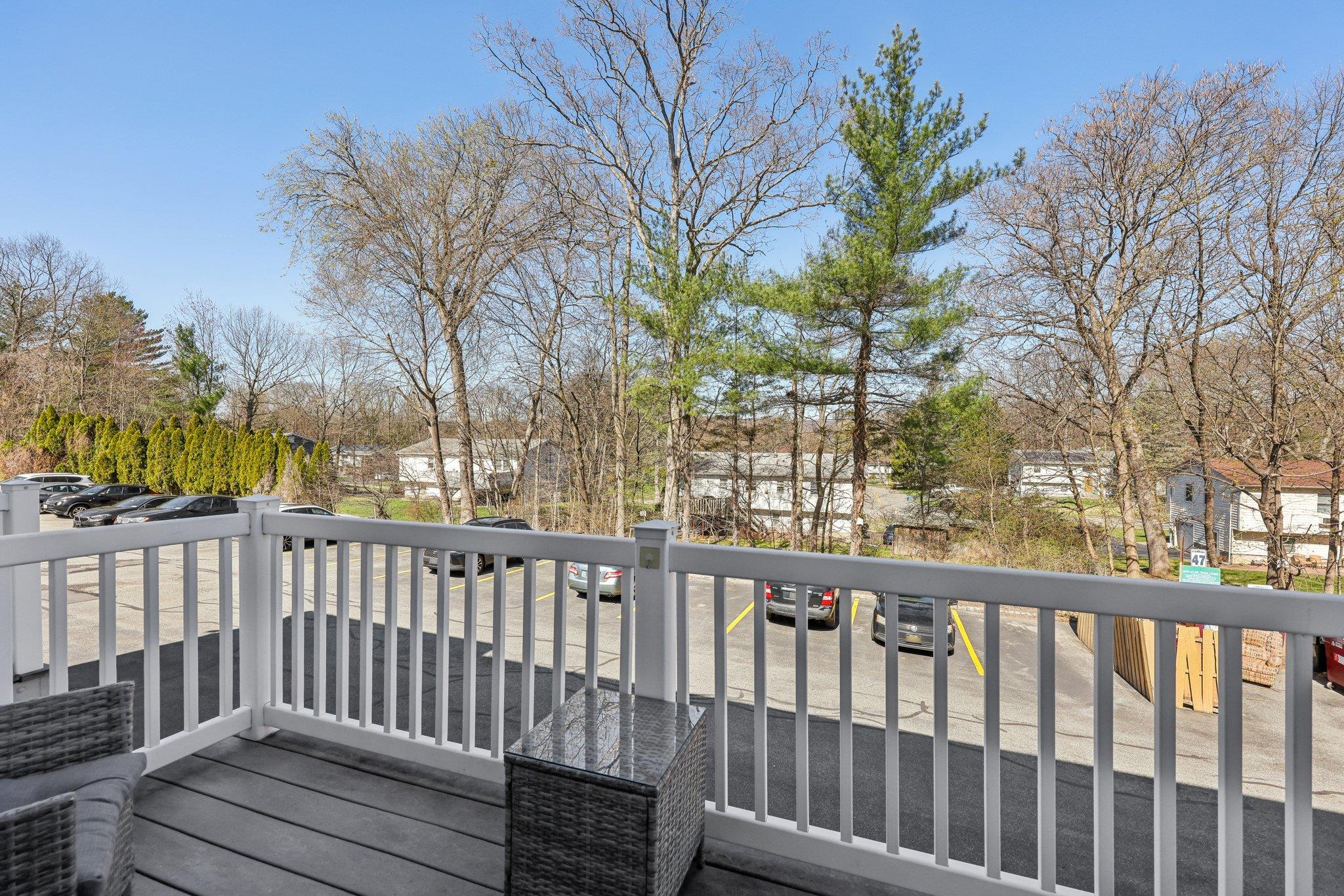 189 Doxbury Lane, Suffern, New York image 25